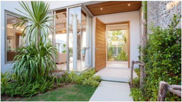 Why Should You Consider a Garden Makeover?