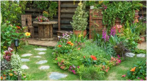 How Do I Keep the Design Simple but Stylish?